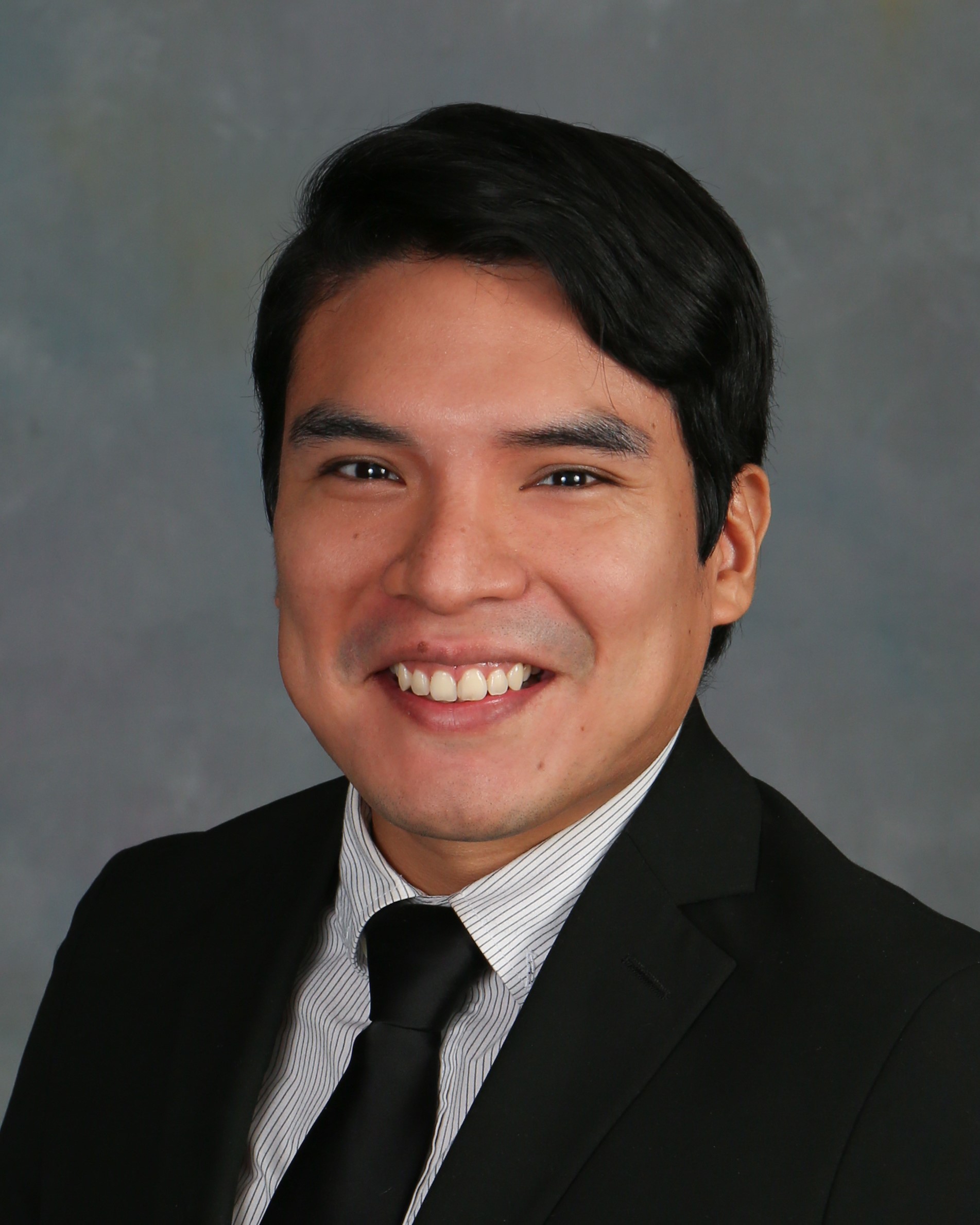 Headshot photo of Dr. Daniel Morales