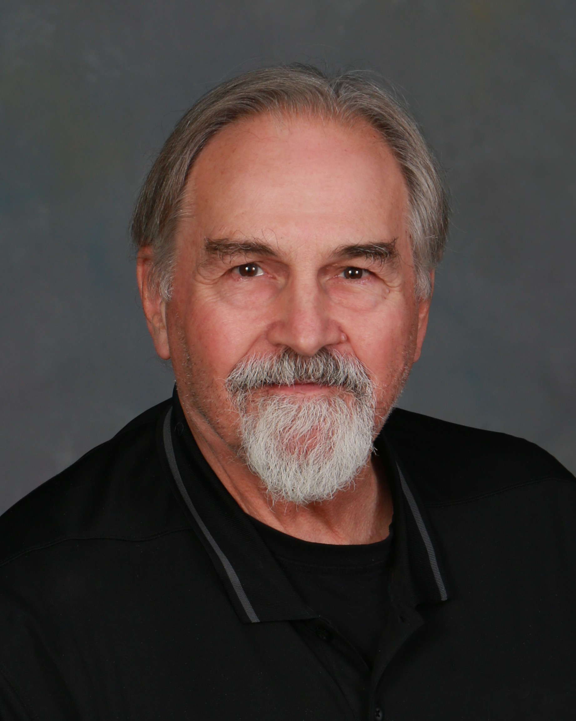 Robert Ternes, MD